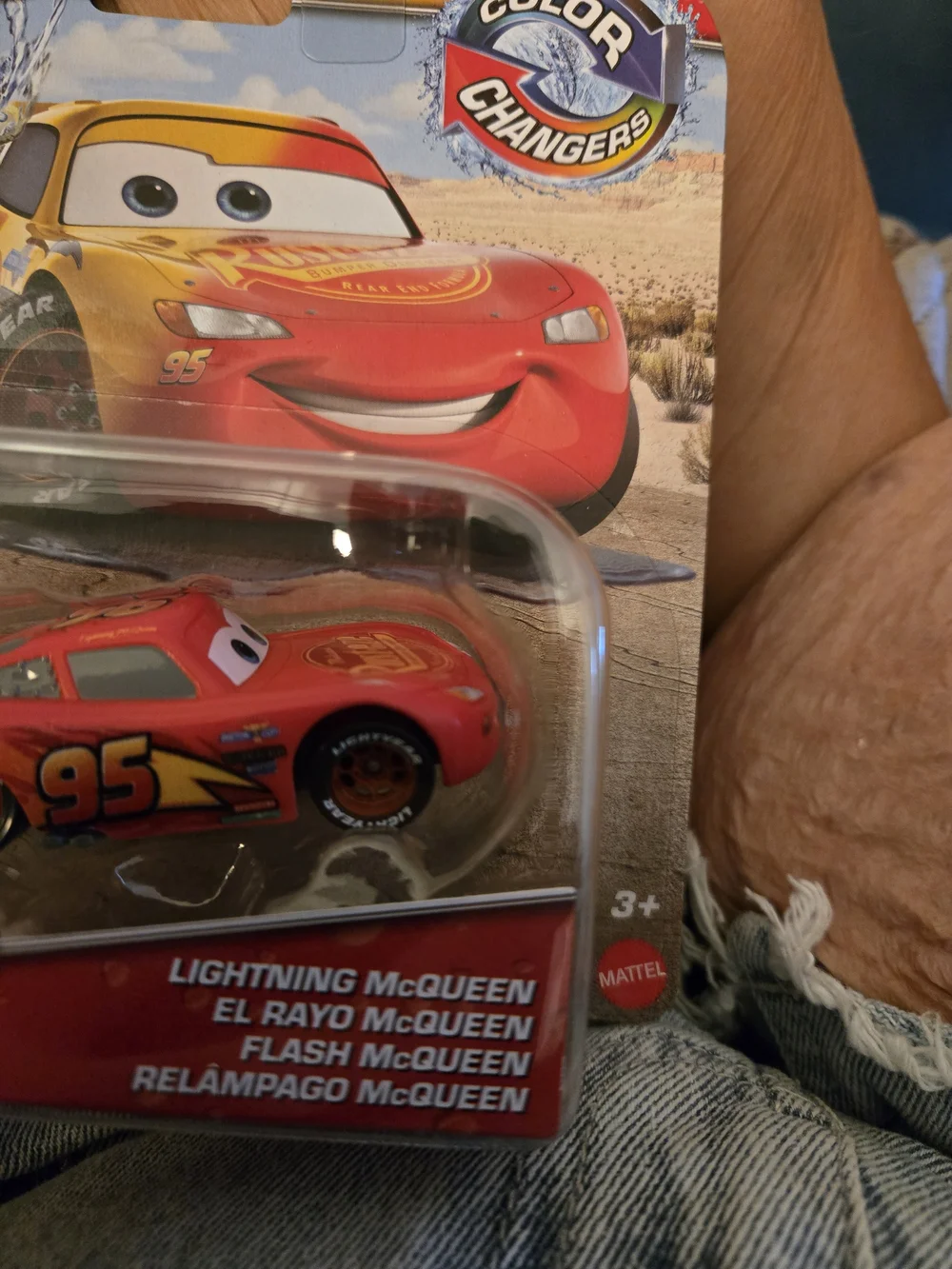 Disney Lightning McQueen Red Color-Changer Car